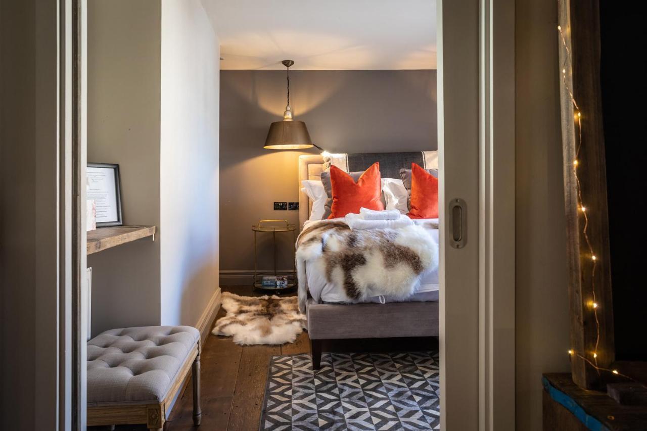 The Cocktail Lounge At Cheshire Boutique Bathhouse Apartment Nantwich Exterior foto